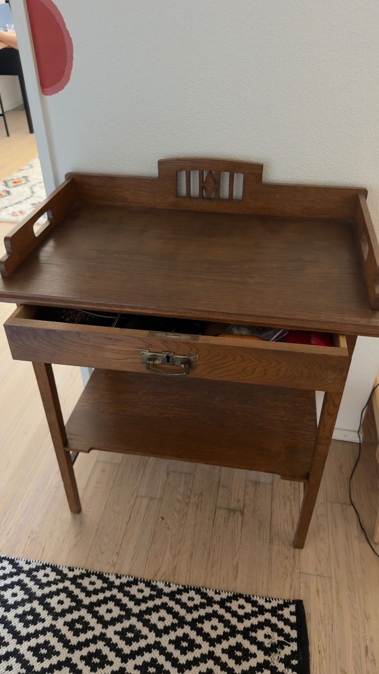 Commodes: Vintage wooden console table – D'occasion à Dietikon par Jacob-Alexandre
