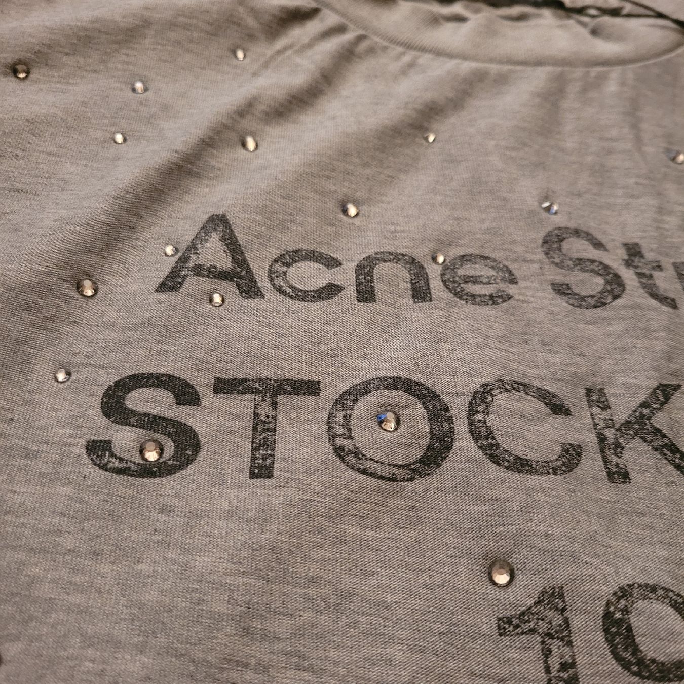 Acne Studios T-Shirts: Acne Studios Rhinestone Longsleeve Gr. M – Neu und originalverpackt aus Triengen von noa_m5nl 2