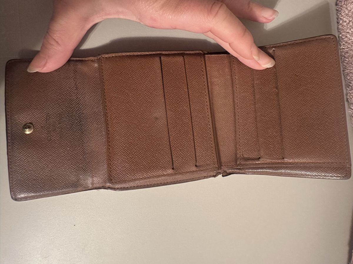 Louis Vuitton Portamonete: Louis Vuitton Portemonnaie Monogram Canvas – Usato da Zürich venduto da millaiana 2