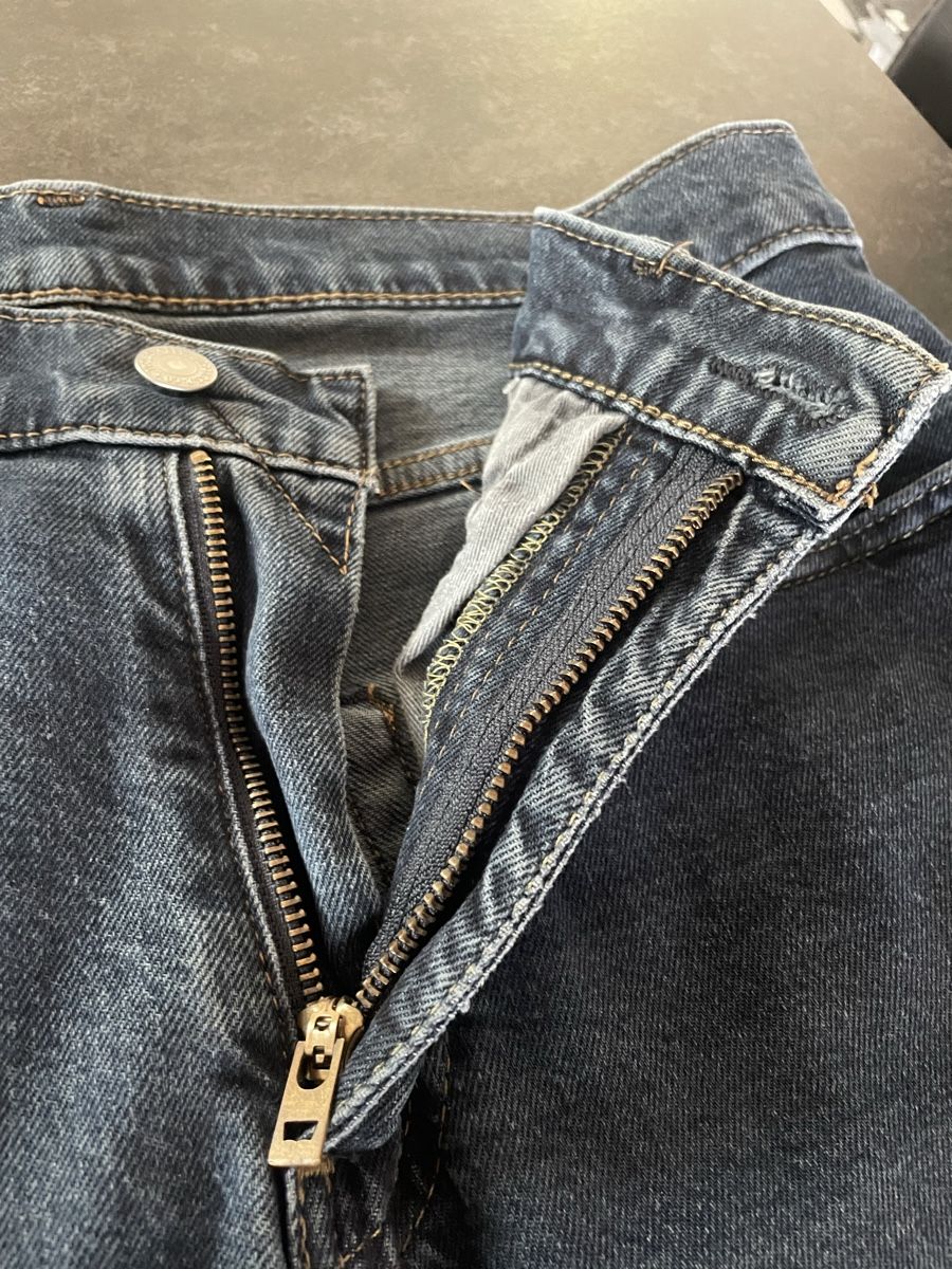 Levi's Jeans: Jeans Levi’s 512 Taille 31 34 – Usato da Vallamand venduto da Bricbracbroc82 3