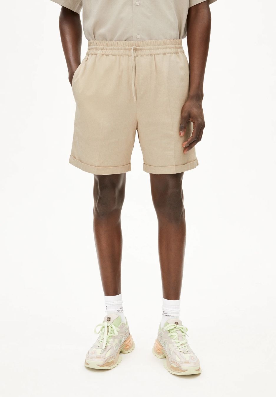 Armedangels Pantaloni: ARMEDANGELS JAACQUE - Shorts - sand stone, Grösse 32 – Nuovo (secondo la descrizione) da Zürich venduto da sppeidkryo 4