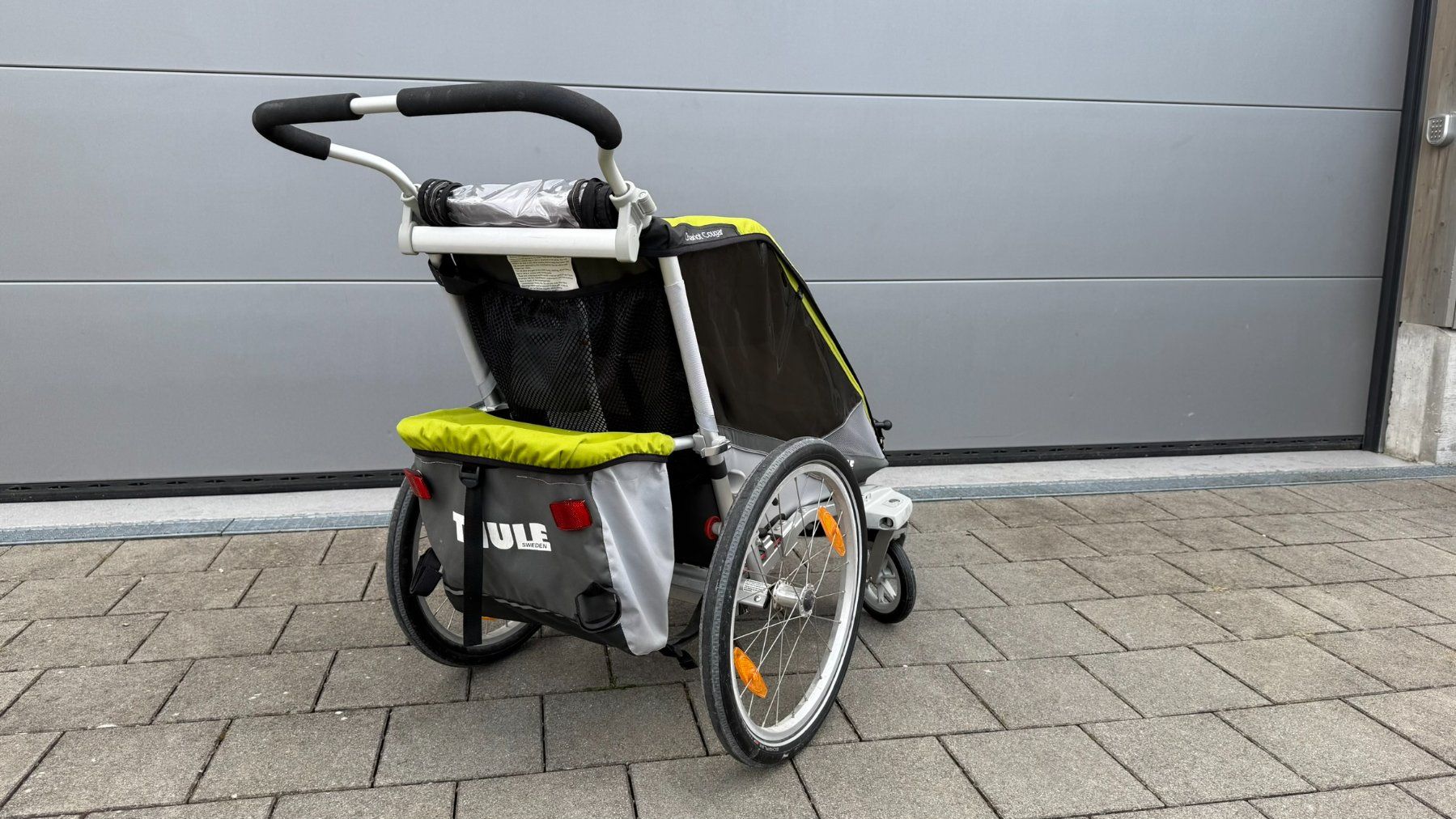 Thule Fahrradanhnger fr Kinder (Einzelsitz), Top Zustand! (Gebraucht) in  Kaltbrunn fr CHF 305  nur Abholung auf Ricardo kaufen
