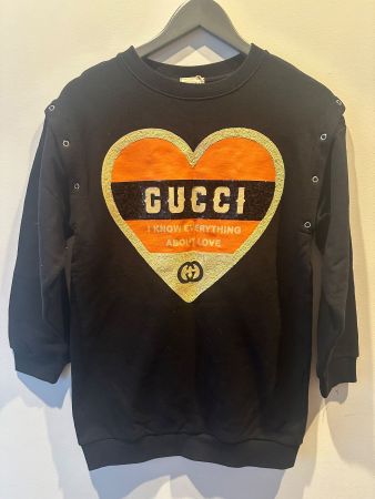 Gucci Sweater / Sweatkleid Herz Pailletten – schwarz,