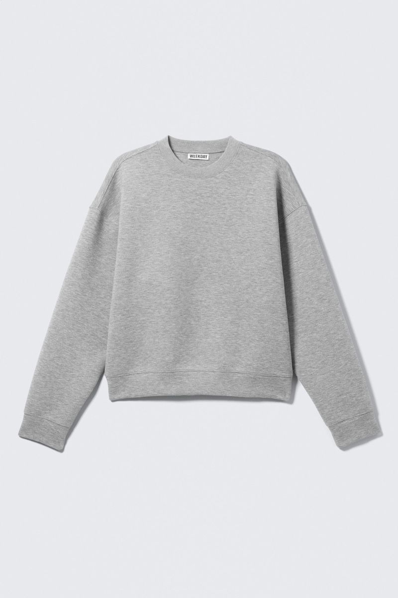 Weekday Maglioni & Felpe: WEEKDAY SIMON SCUBA SWEATSHIRT – Nuovo e nell'imballaggio originale da Cheseaux-Noréaz venduto da Madix1398