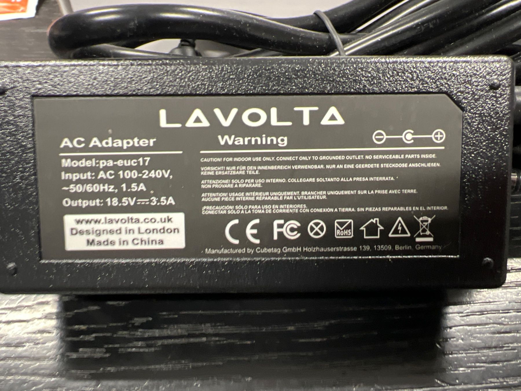Caricabatterie: Orig.Lavolta Laptop Adapter(Q) – Nuovo (secondo la descrizione) da Rorschach venduto da TimelessTrading