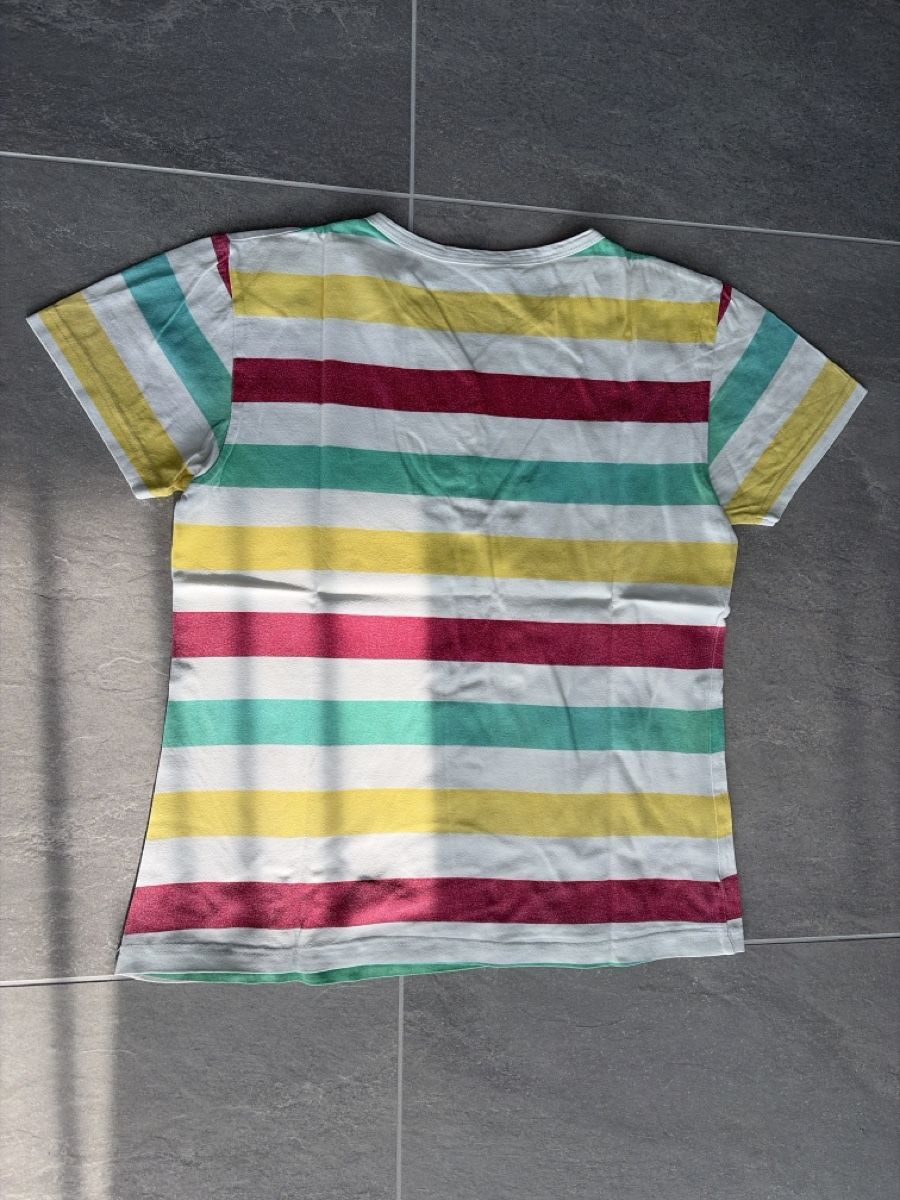 Camicette, T-shirt & Top: T-Shirt – Usato da Fraubrunnen venduto da amm_7kp6 1