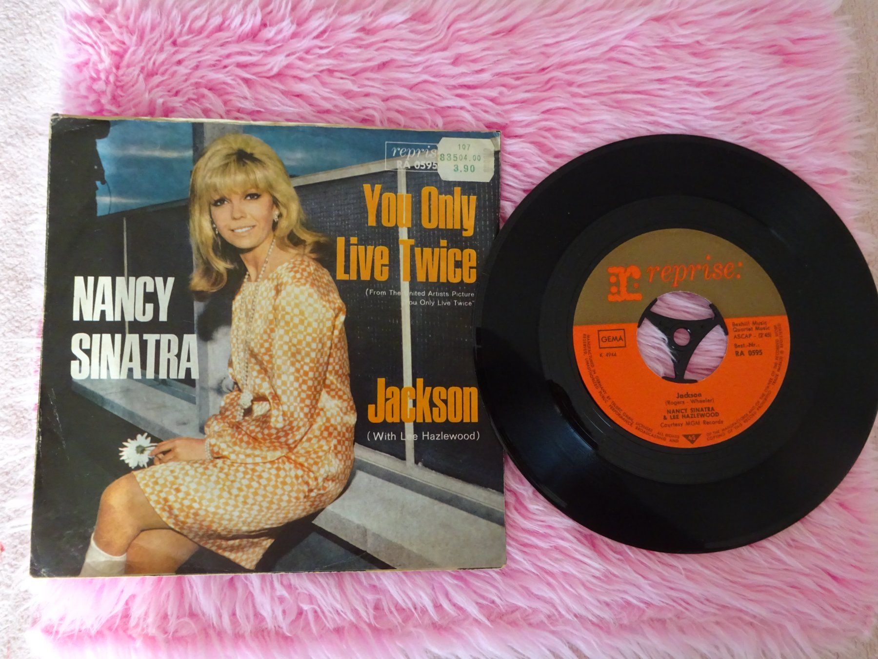 Dischi in vinile: NANCY + FRANK SINATRA  **  SOMETHIN' STUPID // JACKSON – Usato da Luzern venduto da xrayspex99 2