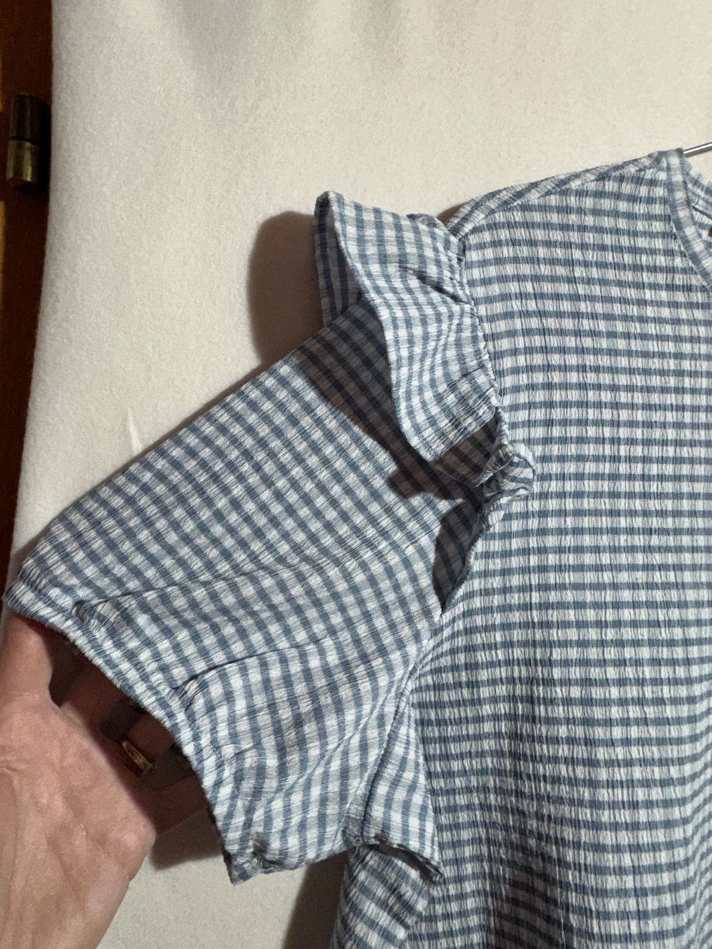 C&A Camicette: Kariertes Oberteil mit Rüsche von C&A Gr. L – Usato da Grosswangen venduto da SALE_SALE_SALE 1