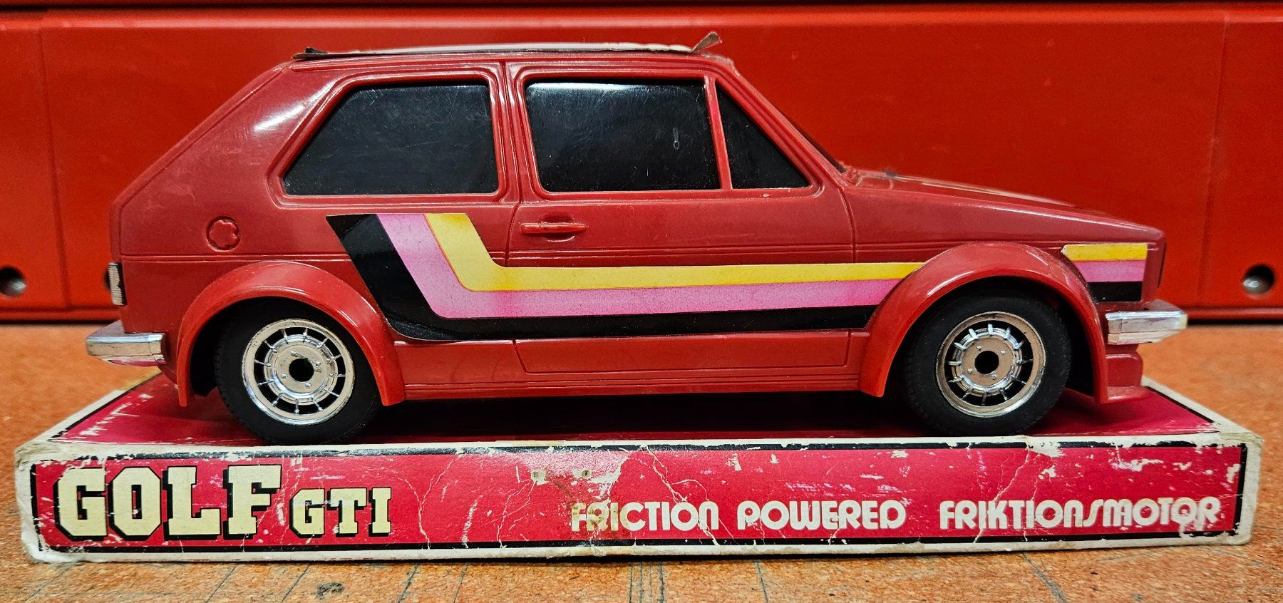 Jouets: VW GOLF 1 GTi – Défectueux à Minusio par demi0110 3