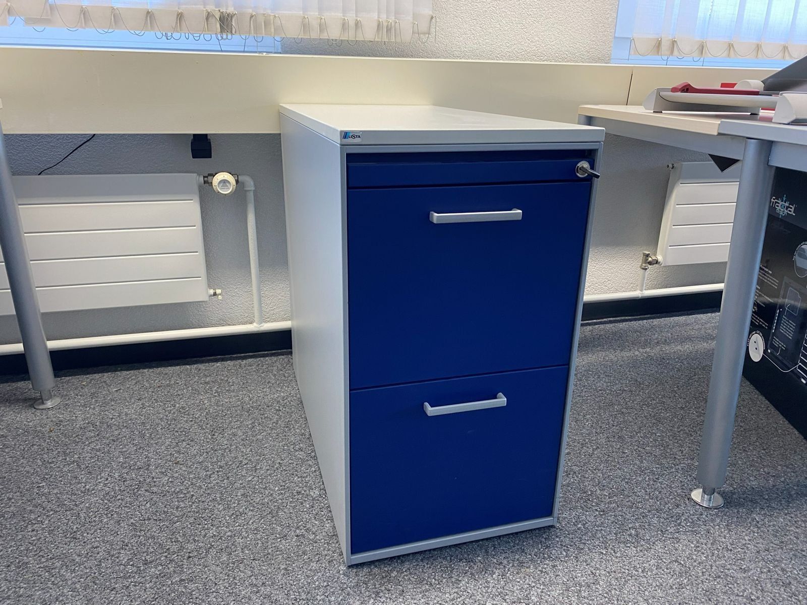 Lista Armadi: Hängeregister-Schrank – Usato da Worb venduto da Tom123bern