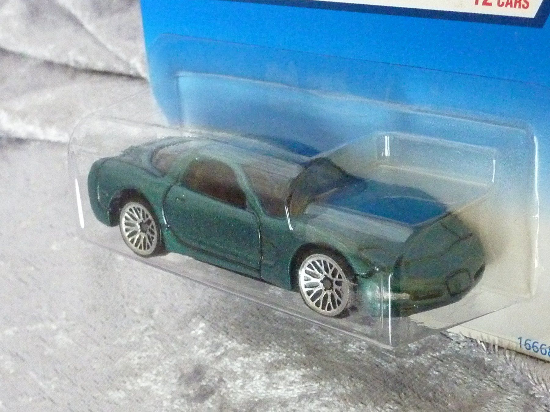 Hot Wheels Voitures modèles: Corvette 1997 FE 1:64 – Neuf avec emballage d'origine à Dürrenäsch par modellautos4you 2