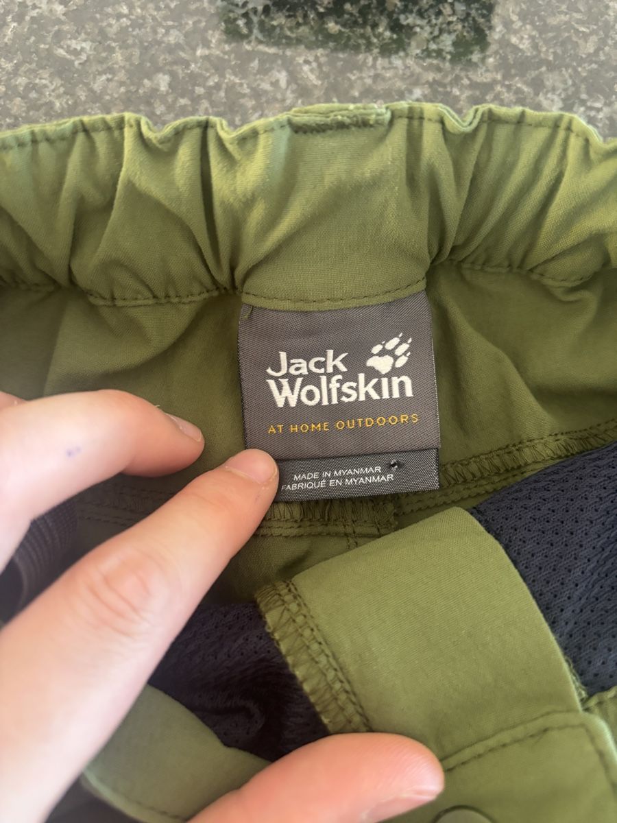 Jack Wolfskin Pantaloni: Jack Wolfskin Wanderhose kurz Grösse 152  – Usato da Grosswangen venduto da Sunnyday35 1