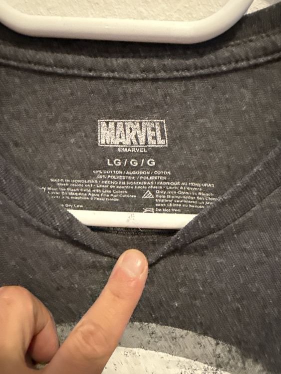 T-shirt: Marvel Captain America T-Shirt, Grau, Grösse L, Top! – Usato da Basel venduto da mik_tm6m 1
