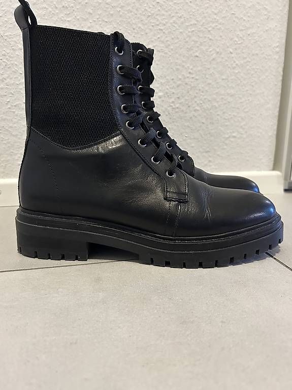 Scarpe da donna: Second-Hand-Stiefel – Usato da Illnau-Effretikon venduto da Aysenuryaylaci 1