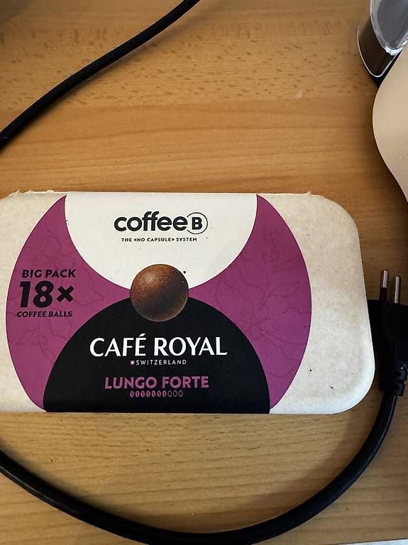 Macchine per caffè & Macchine per espresso: Coffee b Maschine mit balls  – Usato da Wollerau venduto da michel31 2