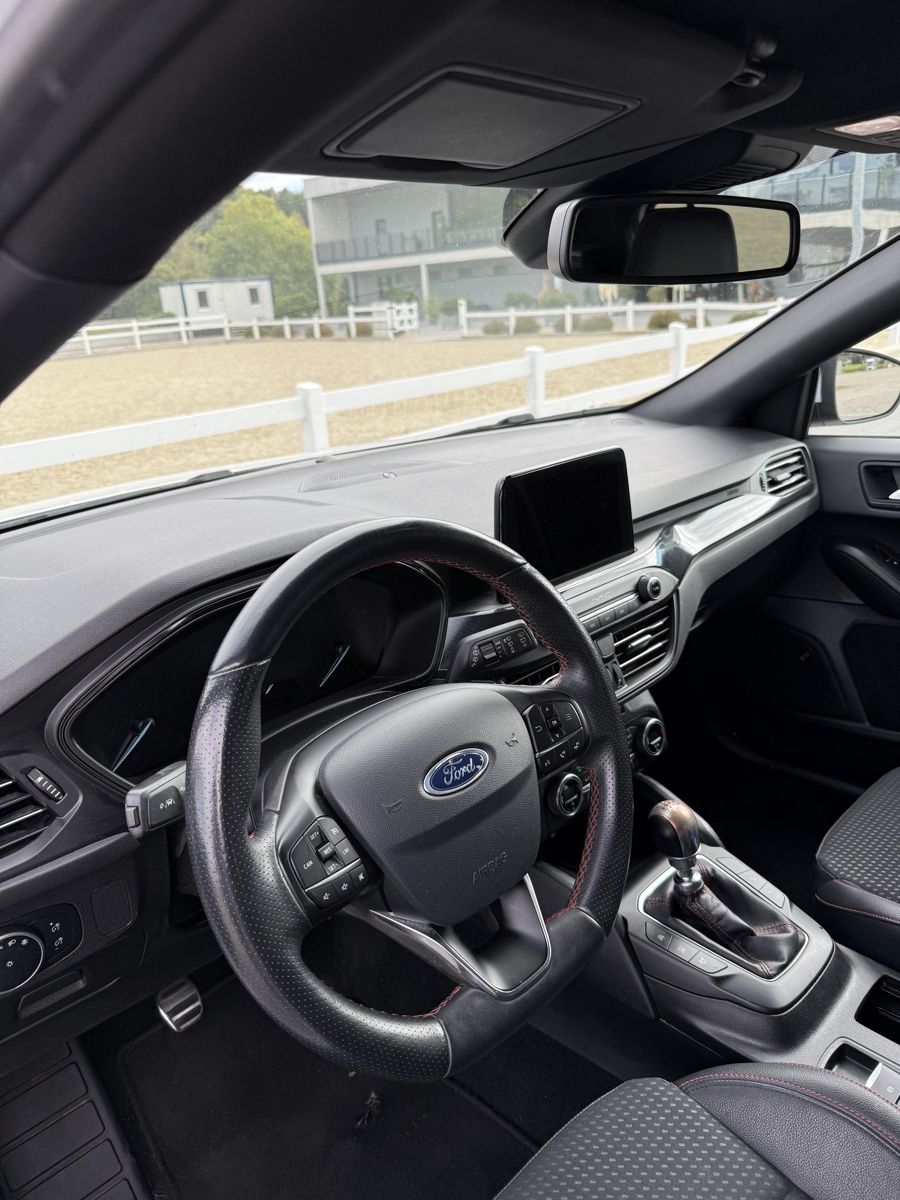 Ford Autos: Ford Focus ST Line ab 1.- – Gebraucht aus Rothrist von its_lm8h 4