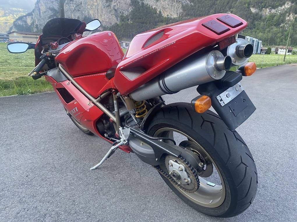 Strada: Ducati 916 Desmo Quattro Monoposto – Usato da Schattdorf venduto da wyllis 2