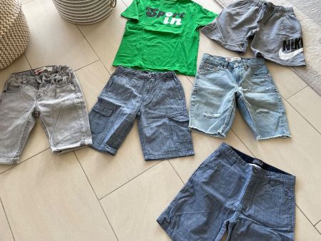 Kleiderpaket für Junge Gr. 140 LEVIS/US POLO
