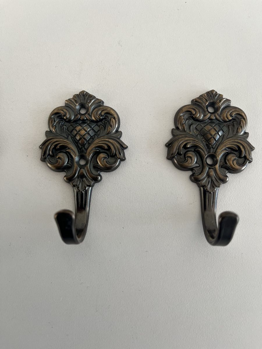 Quincaillerie: 4 Stk. Haken – D'occasion à Wetzikon ZH par seli03 2