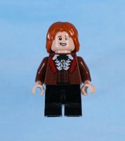 LEGO Minifigur Ron Weasley - Reddish Brown Suit