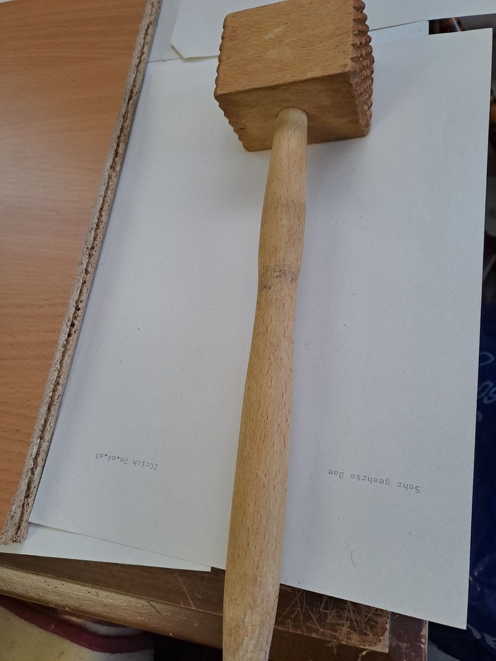 Appareils de cuisine: Fleischklopfer Holz guter Zustand – D'occasion à Zürich par Schoebi19 2