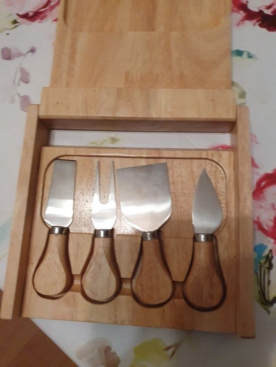 Piatti di portata: Serviert Tablett Holz und Käse Besteckset – Usato da Klingnau venduto da Fee1960 5