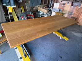 Beizentisch, Guss Fuss Tisch, Schweizer Eiche, 245 x 95 cm