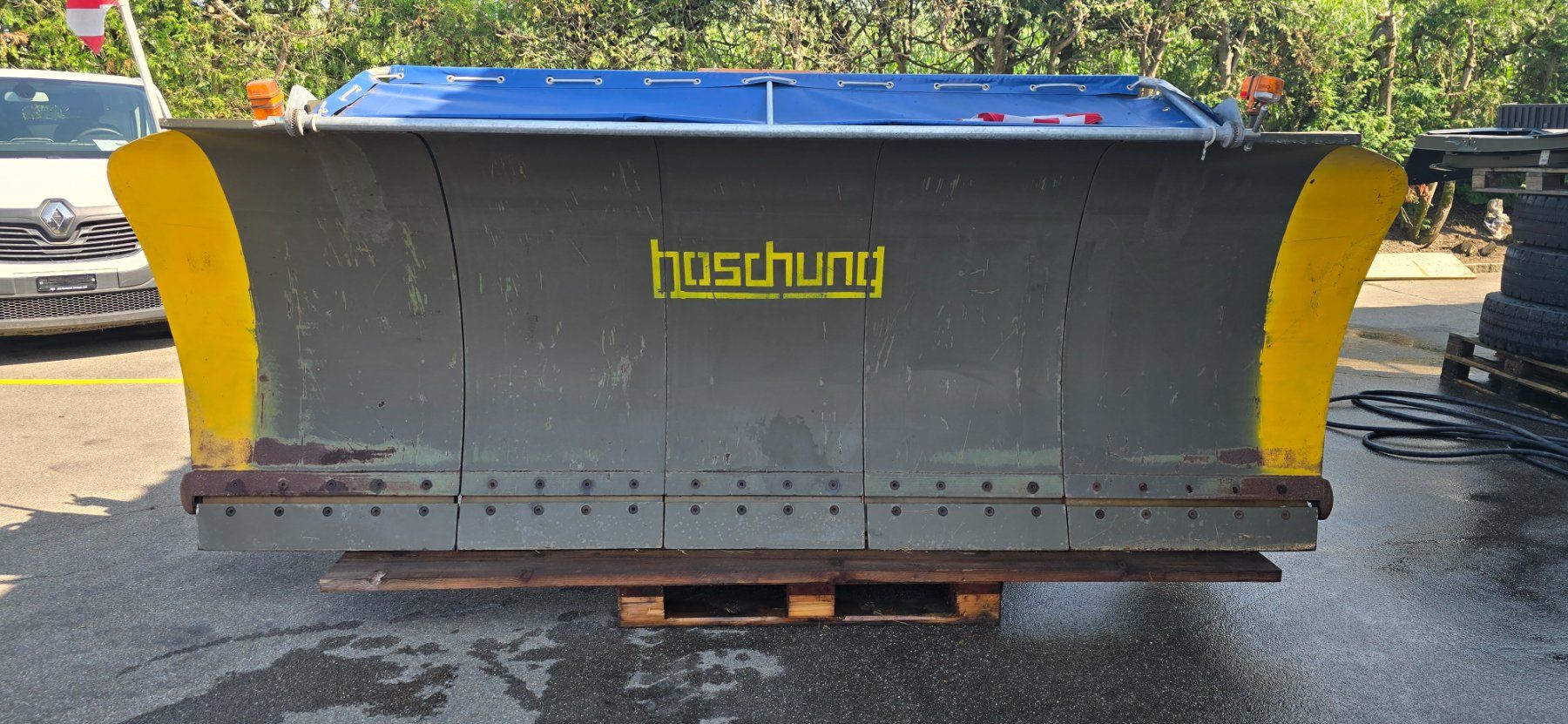 Sgombero neve: Schneepflug Boschung GRD MF 7 – Usato da Cham venduto da WB2223