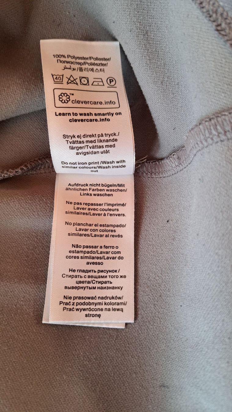 Peak Performance Maglioni & Felpe: Peak Performance Hoodie Grau, Grösse S – Usato da Oberwil i. S. venduto da ste_77ly 3