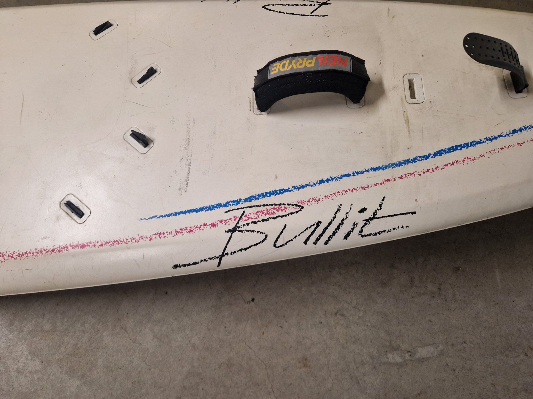 Surfbrett F2 Bulit (Gebraucht) in Lindau für CHF 2 – nur Abholung auf ...