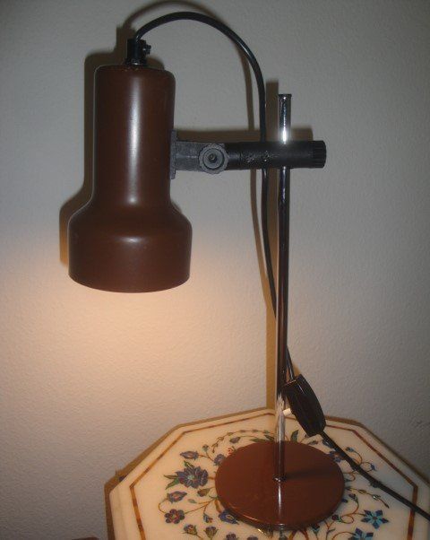 Lampade: Tischleuchte der 70-er – Usato da Zürich venduto da Paykan 2
