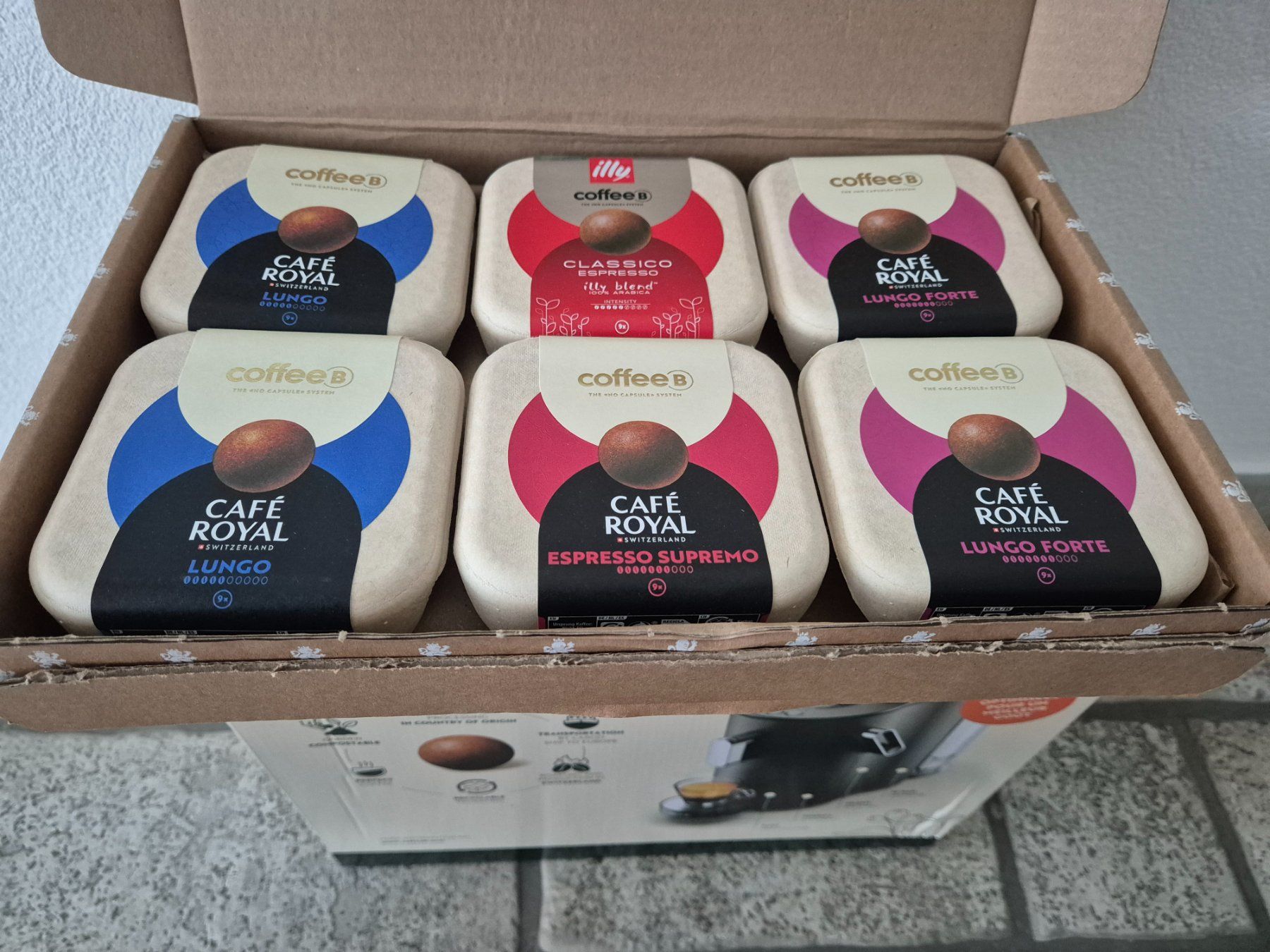 Macchine per caffè & Macchine per espresso: Kaffeemaschine CoffeeB Globe – Nuovo e nell'imballaggio originale da Wettswil venduto da sacalu007 1