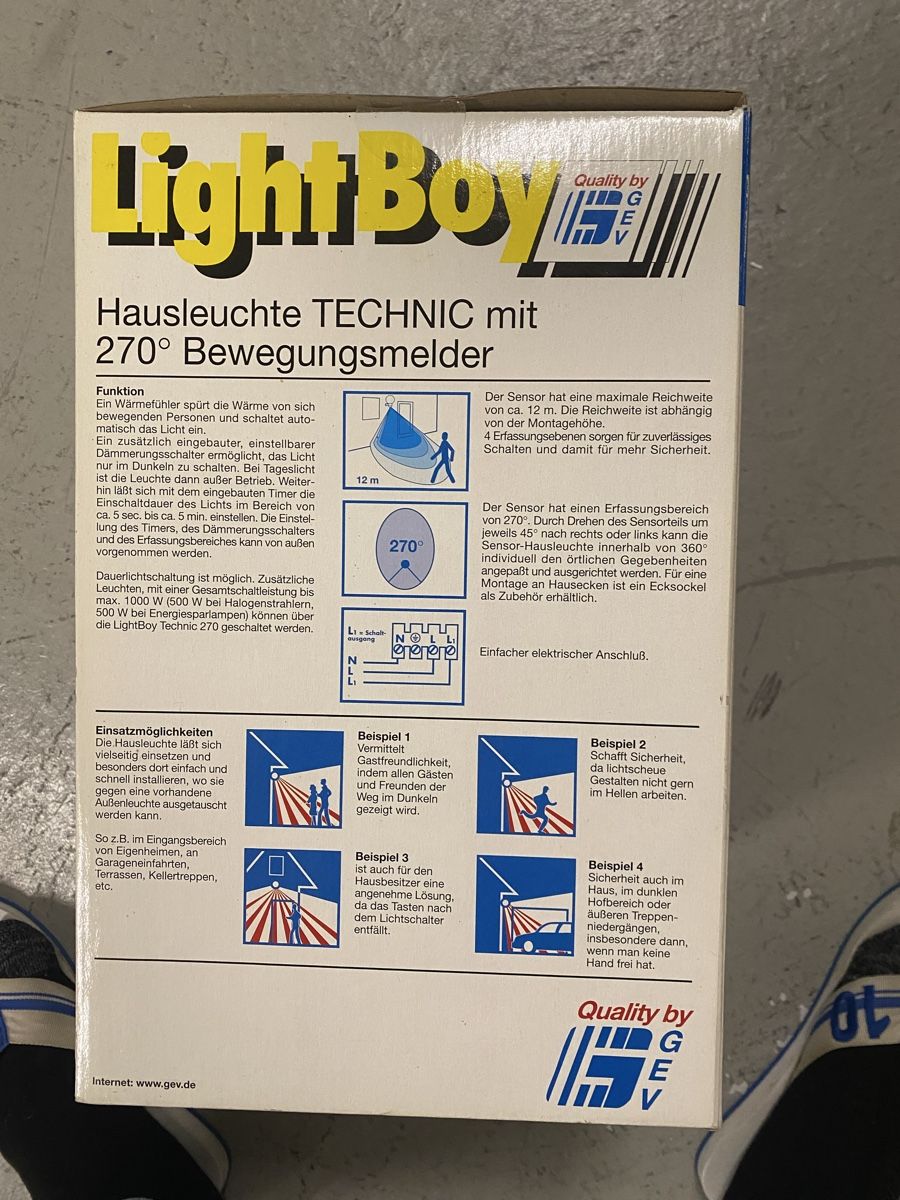 Lampade: Eingangslampe mit bewegungmelder – Nuovo e nell'imballaggio originale da Niederhasli venduto da lanzanese 1