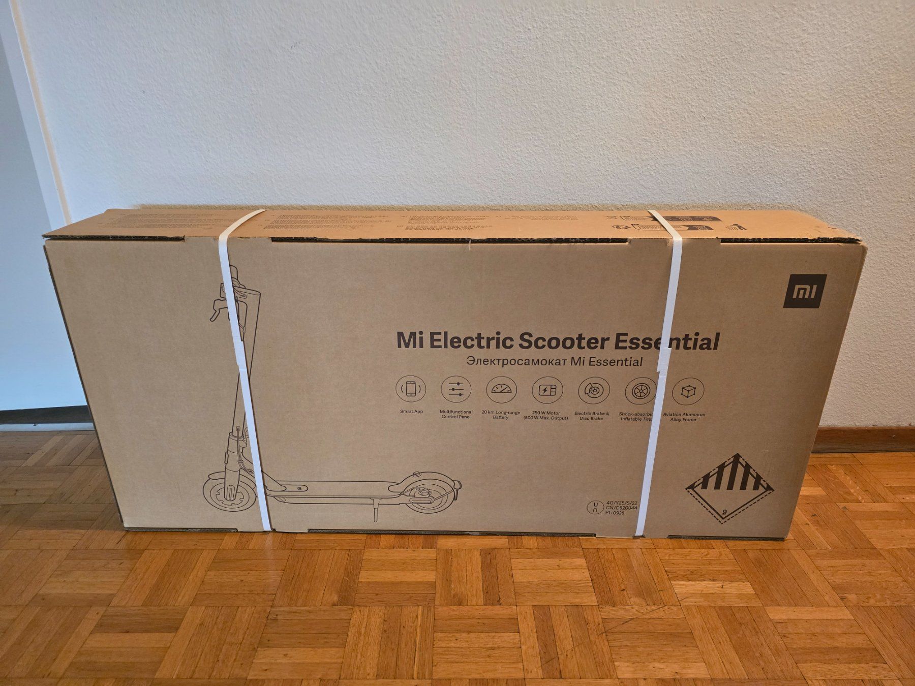 Scooter: Xiaomi Mi Essential E-Scooter – Nuovo e nell'imballaggio originale da Zürich venduto da Cero7