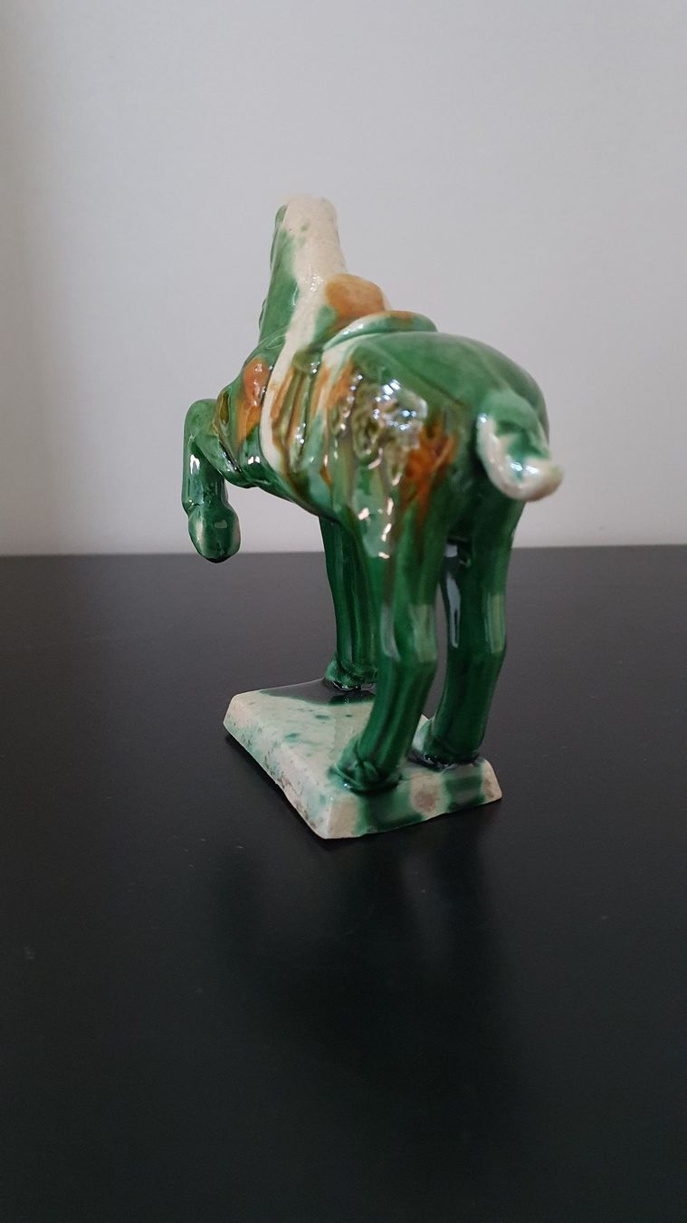 Sculture & Statue: Chinesisches TANG Pferd mit Sancai Glasur – Usato da Glattfelden venduto da sessa123 3