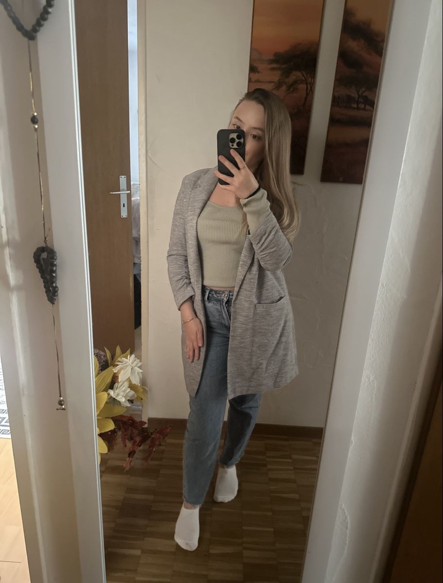 Vero Moda Manteaux: Graues Vero Moda Blazer – D'occasion à Turgi par pa.ti.d