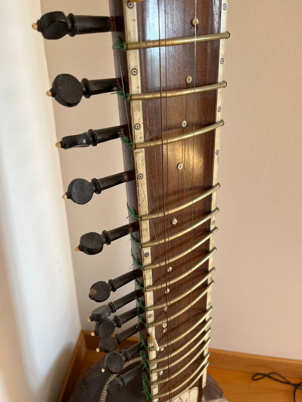 Strumenti musicali: Sitar mit Koffer – Usato da Wabern venduto da StoeckLee71 3