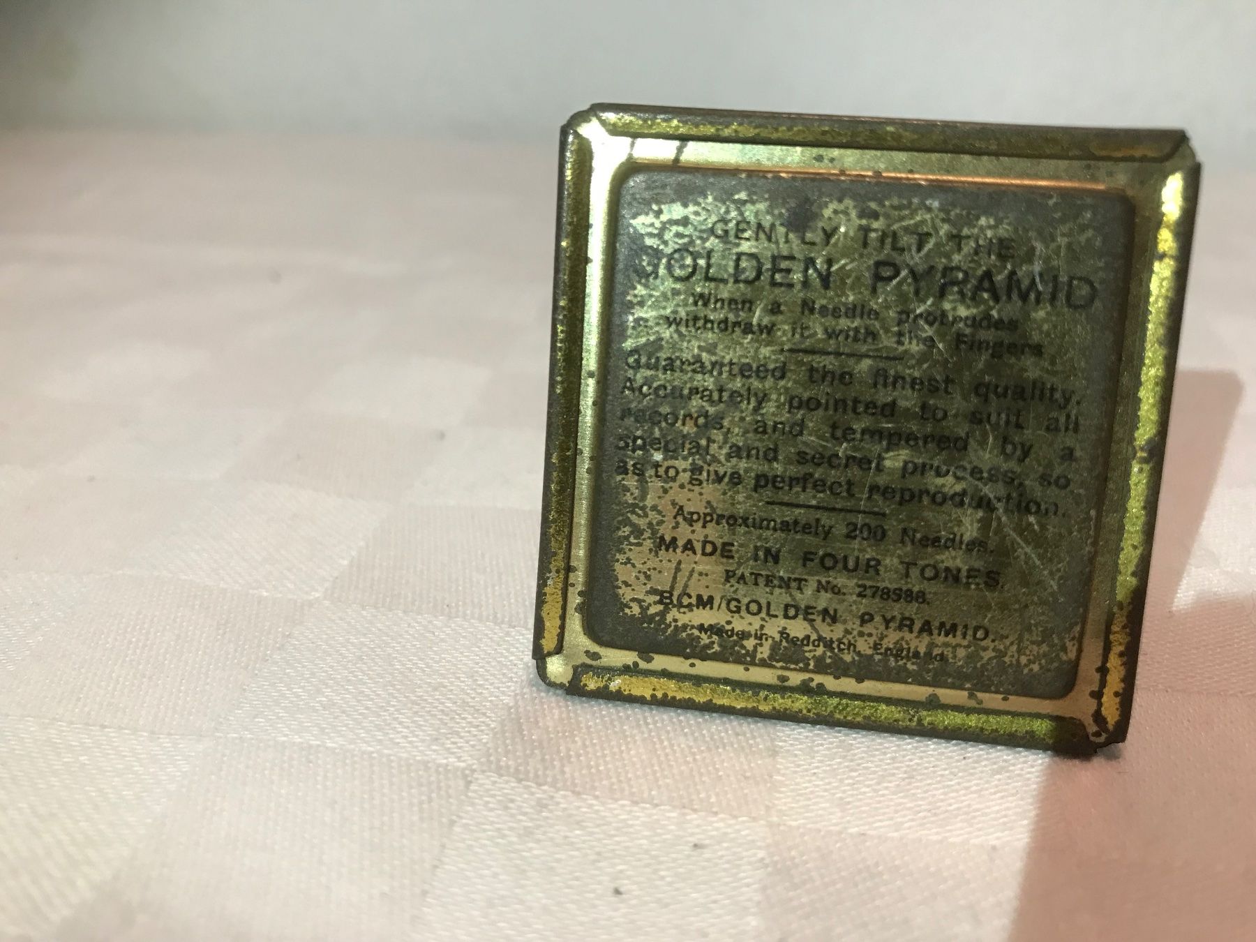 Giradischi: Grammophon Nadeldose, Pyramide – Usato da winterthur venduto da Grami1 2