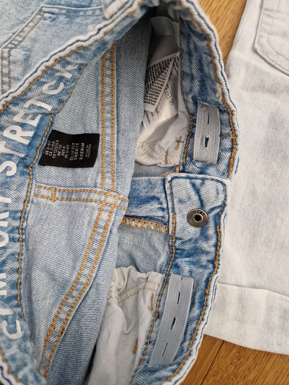 S.Oliver Pantaloni: Jeans Shorts Gr. 116 – Nuovo (secondo la descrizione) da Davos-Dorf venduto da Bpelikan 4