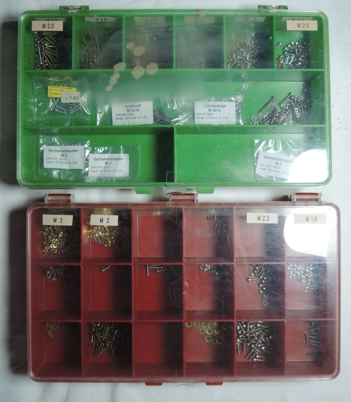 Tous les outils: Schrauben und Muttern Set – Neuf (Voir description) à Niederried b. Kallnach par hanatim