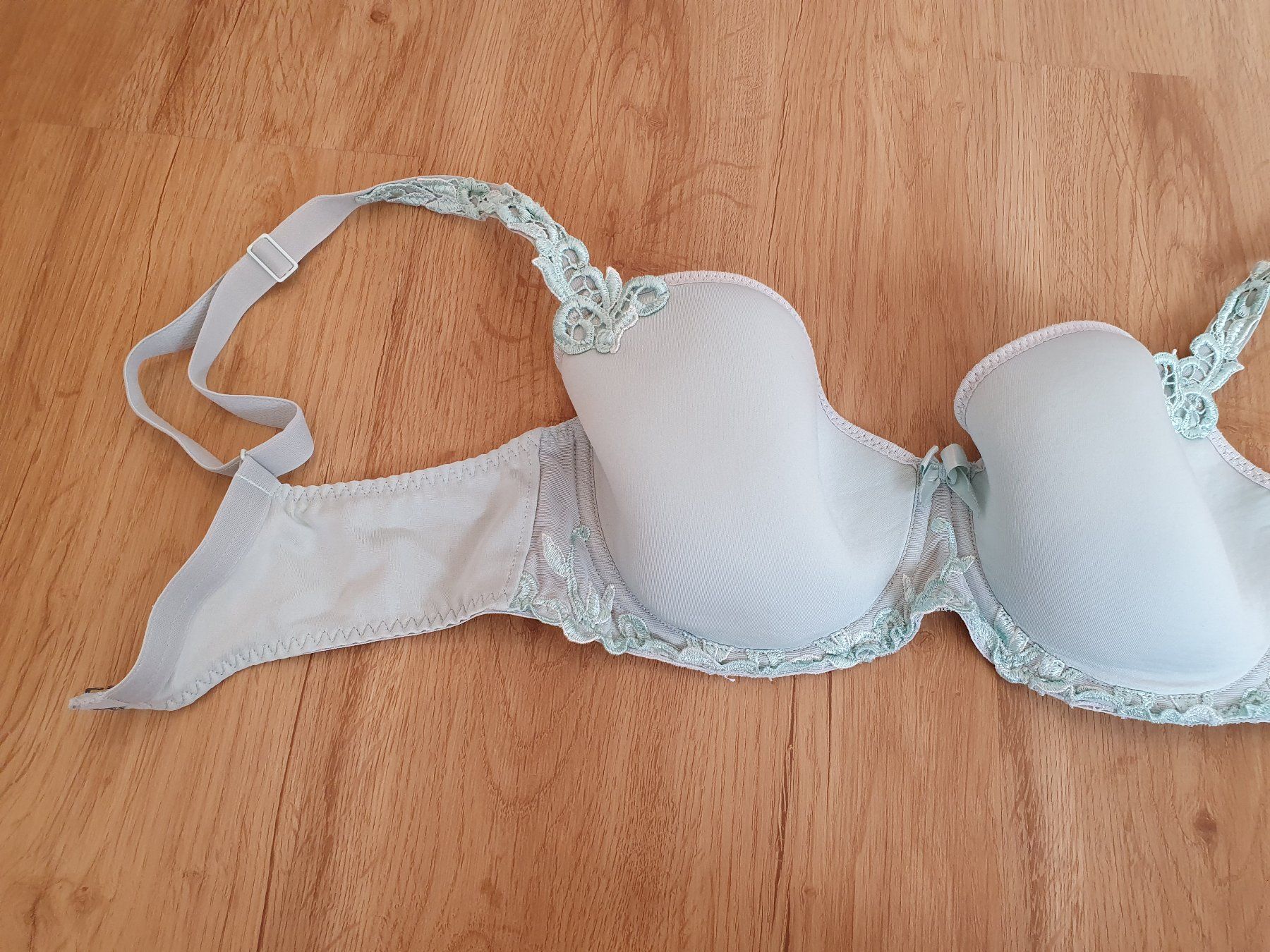 Simone Pérèle Altra biancheria intima: Simone Perele Andora 3D Molded-Cup BH - helles mintgrün- 70E – Usato da Heinrichswil venduto da sabi2809 7