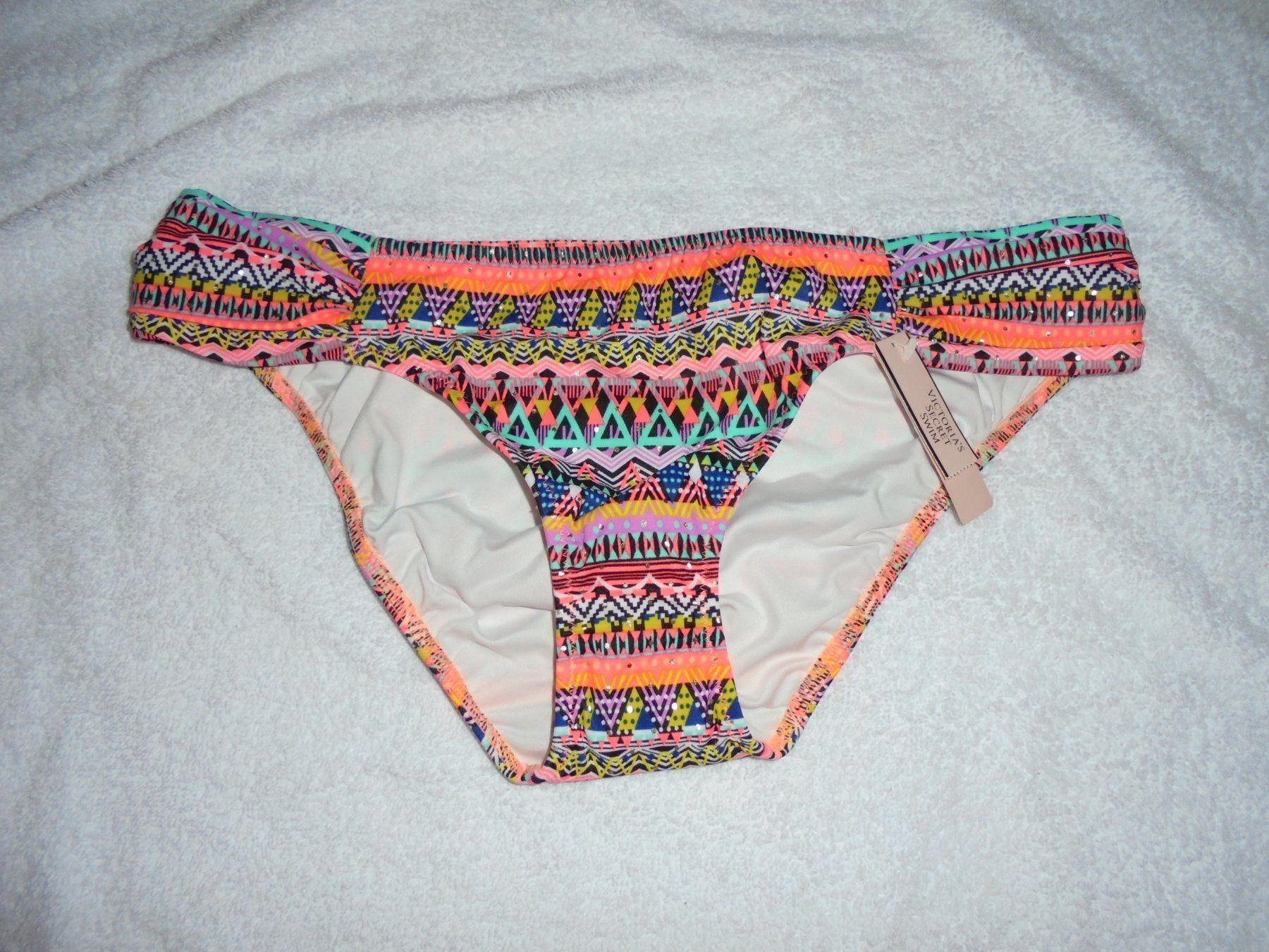Victoria's Secret Costumi da bagno & Bikini: VICTORIA'S SECRET BIKINI-HOSE GRÖSSE S – Nuovo e nell'imballaggio originale da Aarau Rohr venduto da PinkSchwein