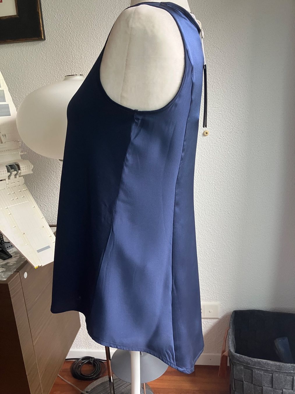 High Top: LAST CHANCE! Neu HIGH USE Top Baumwolle/Seide Gr. XS – Nuovo e nell'imballaggio originale da Windisch venduto da Lyudmila01 2