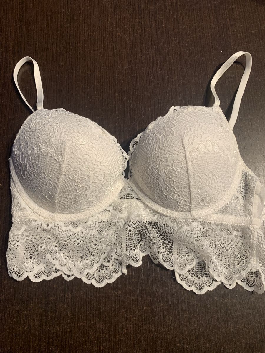 H&M Autres dessous: Soutien-Gorge H&M 75B – Neuf (Voir description) à Domdidier par qatar1973