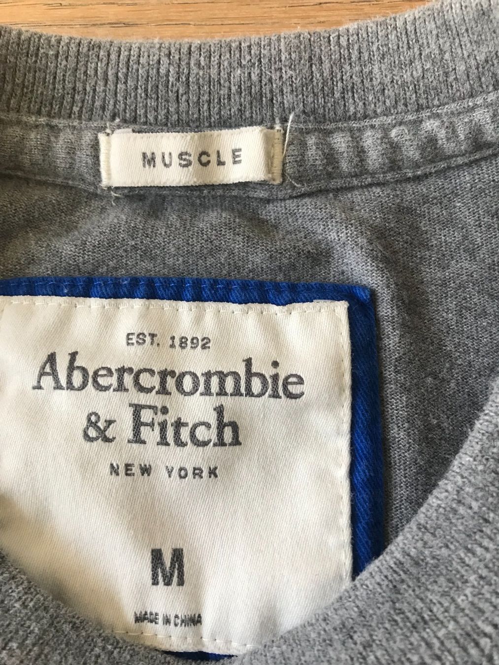 Abercrombie Pulls & Sweat-shirts: Abercombie & Fitch Sweatshirt Grösse M – D'occasion à Freienstein par Jessy024 1