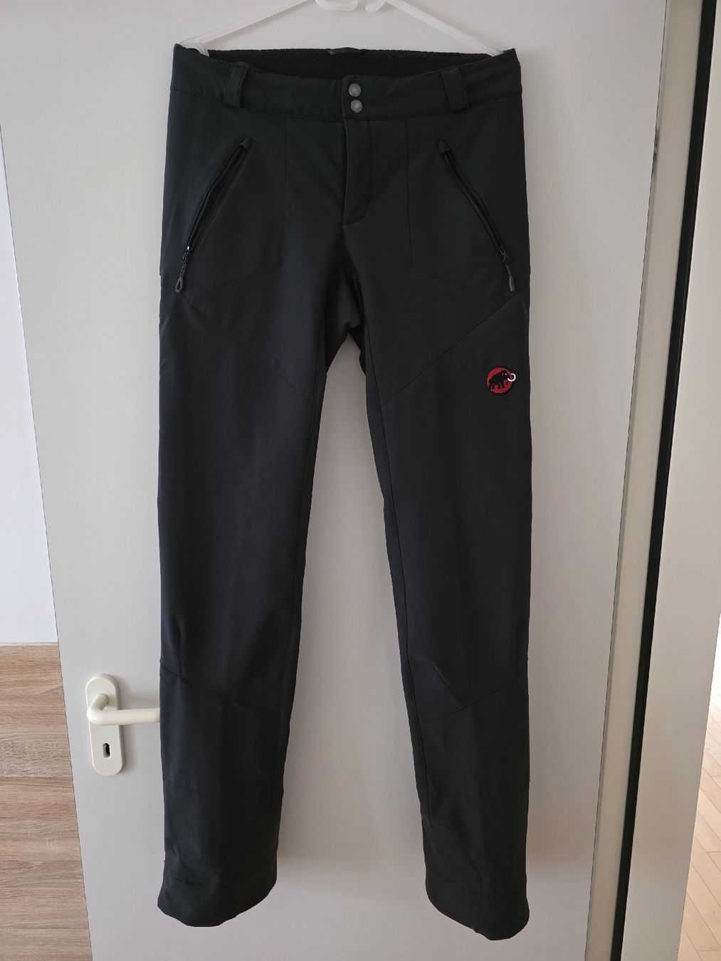 Mammut Pantaloni: MAMMUT Softshell Hose Grösse 46 long – Nuovo (secondo la descrizione) da Zizers venduto da alleshund