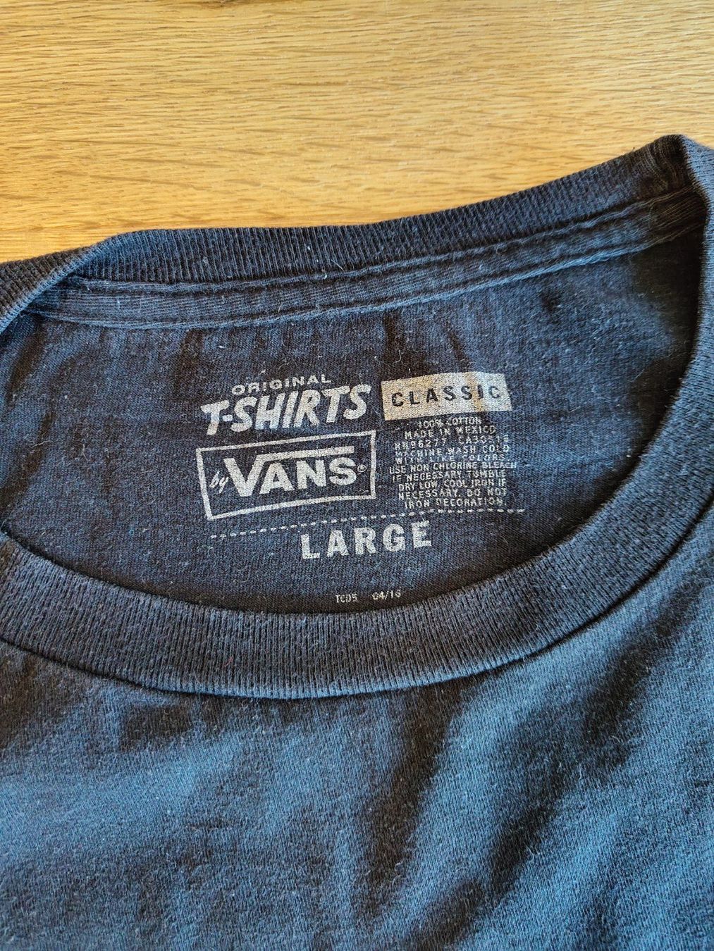 Vans T-shirt: Vans Tshirt L scharz – Usato da Interlaken venduto da dmncmg 1