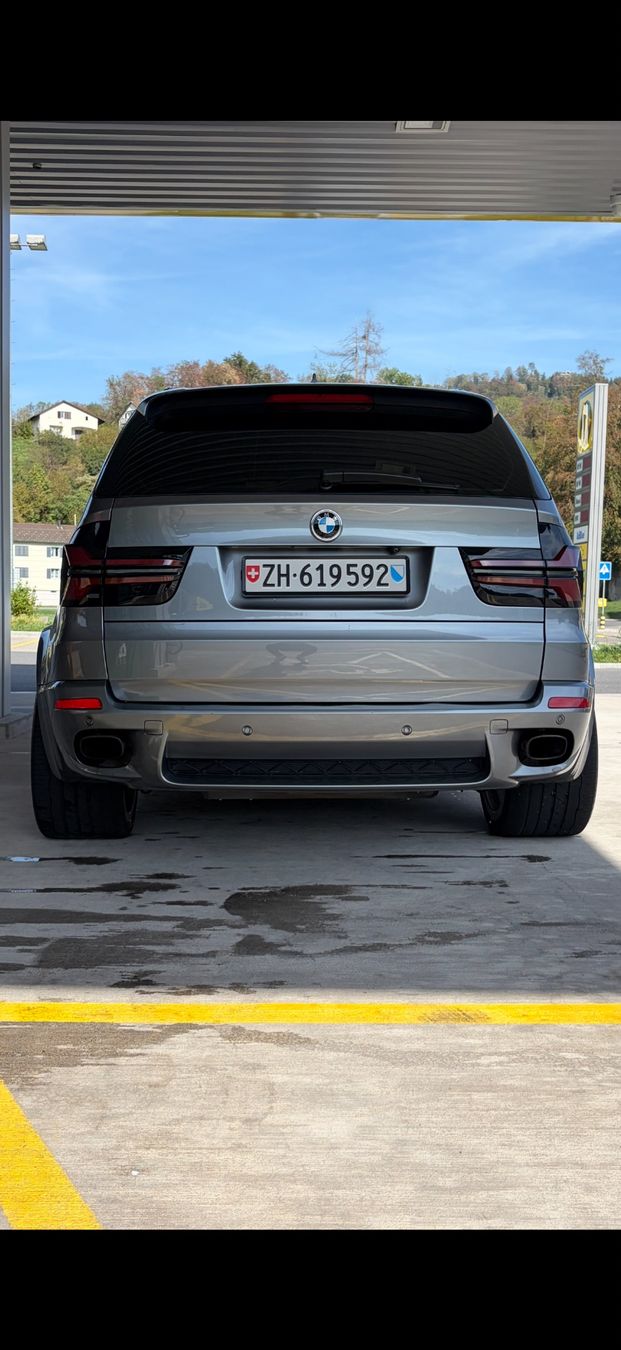 BMW Autos: Einmaliger BMW X5 E70 (frisch ab MFK) – D'occasion à Laupen par TecProPalmer1092