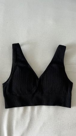 schwarzer Sportbh mit herausnembaren Pads Top xs - s