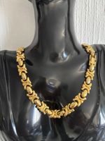 Collier fantaisie doré style XO bon état